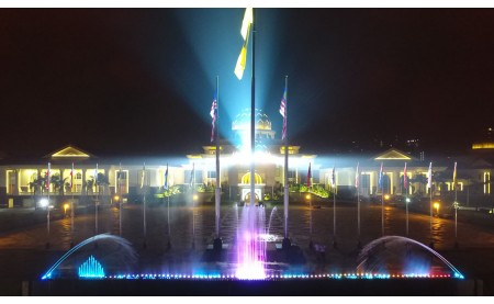 Malaysia palace fountain case